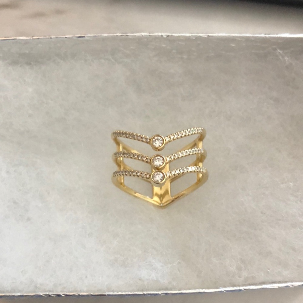 Diamond ring